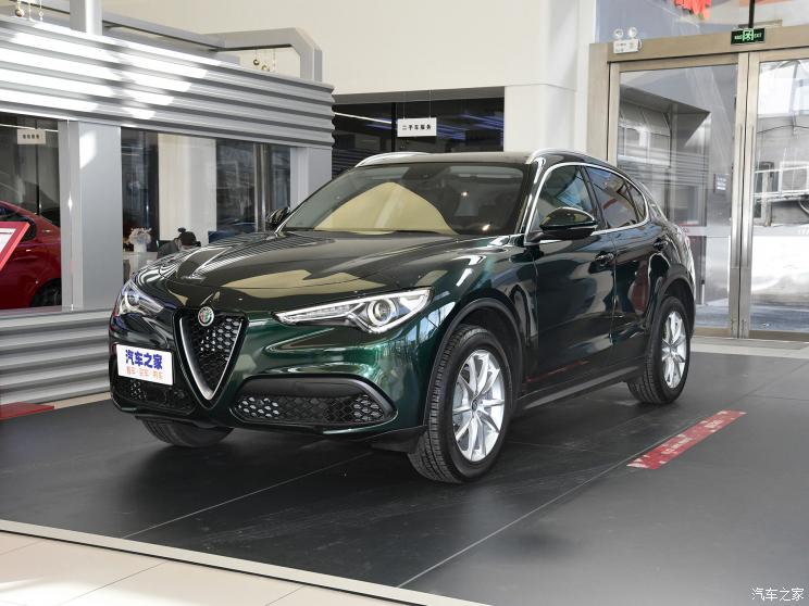 阿尔法・罗密欧 Stelvio 2021款 2.0T 280HP 豪华版