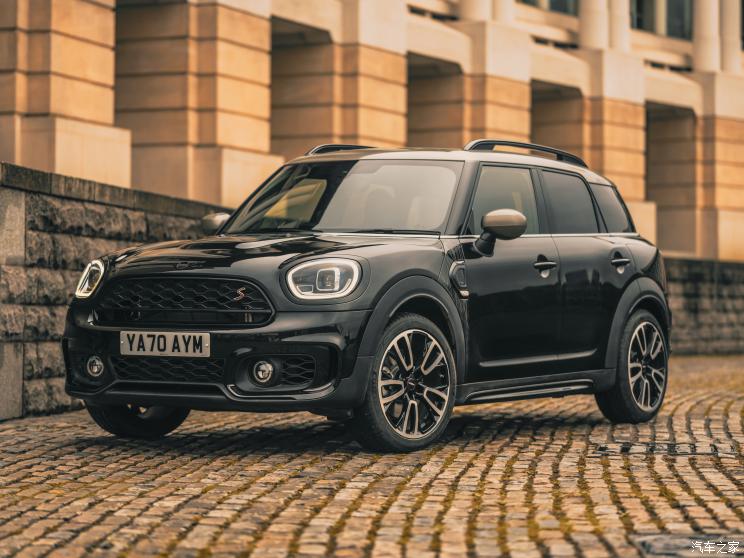 MINI MINI COUNTRYMAN 2021款 COOPER S ALL4 Shadow Edition 英国版