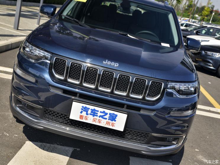 广汽菲克Jeep 大指挥官 2020款 2.0T 四驱精英版