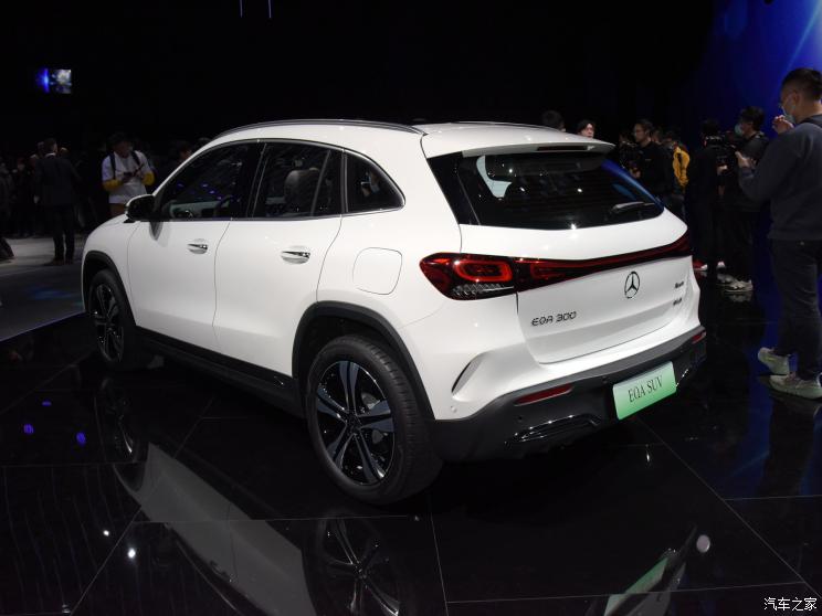 北京奔驰 奔驰EQA 2021款 EQA 300 4MATIC