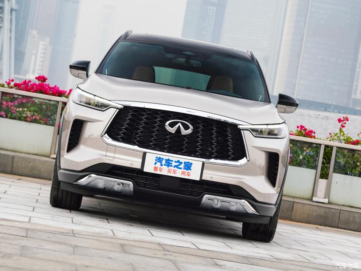 东风英菲尼迪 英菲尼迪QX60 2022款 2.0T 四驱旗舰版