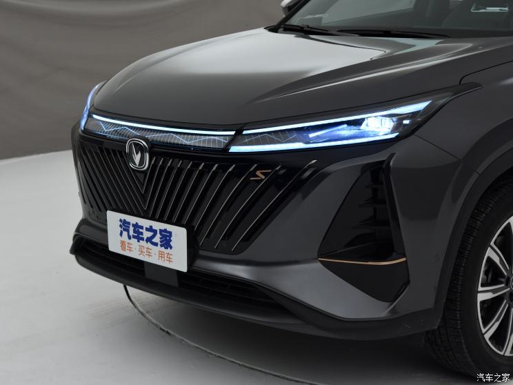 长安汽车 长安CS75 PLUS 2022款 第二代 2.0T 自动旗舰型