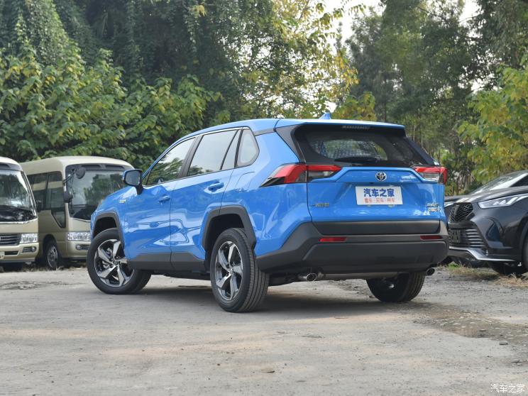 一汽丰田 RAV4荣放双擎E+ 2021款 2.5L 两驱精英Pro