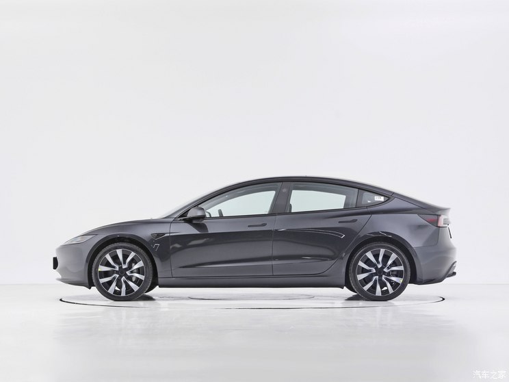 特斯拉中国 Model 3 2023款 长续航焕新版 双电机全轮驱动